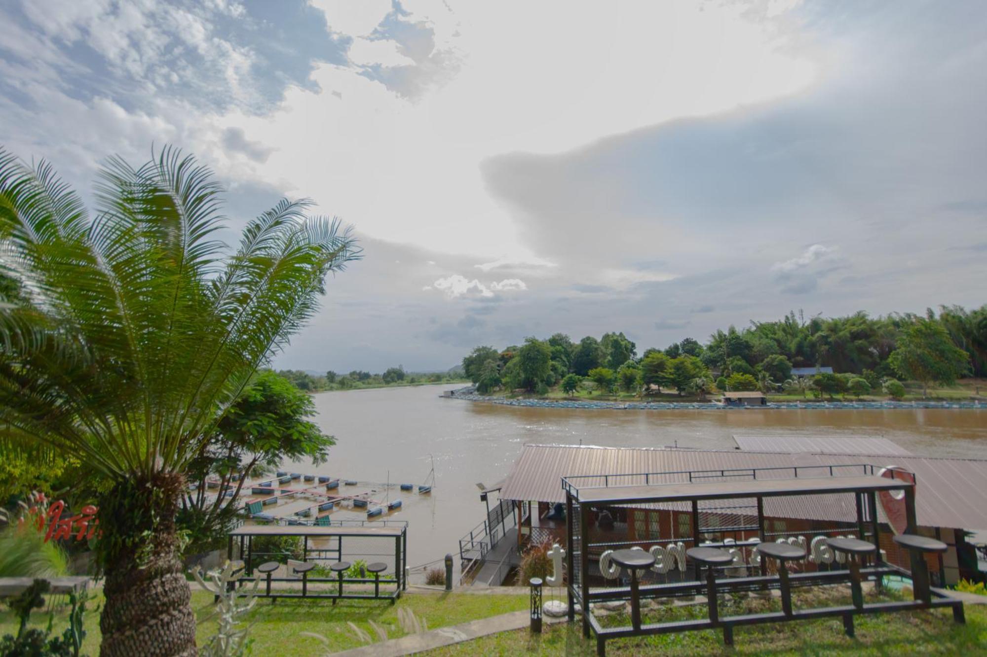Namsai Resort Kanchanaburi Eksteriør billede