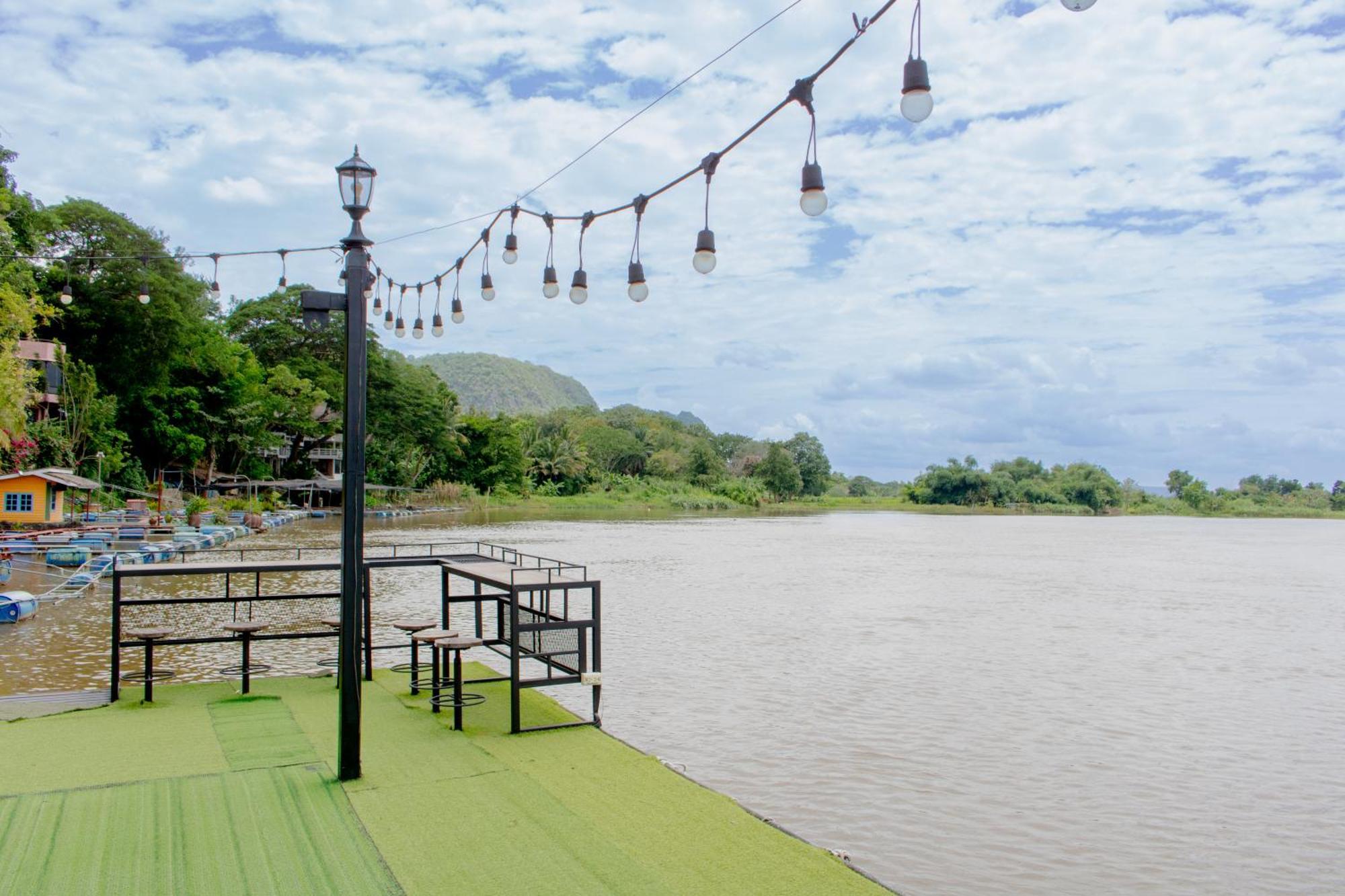 Namsai Resort Kanchanaburi Eksteriør billede
