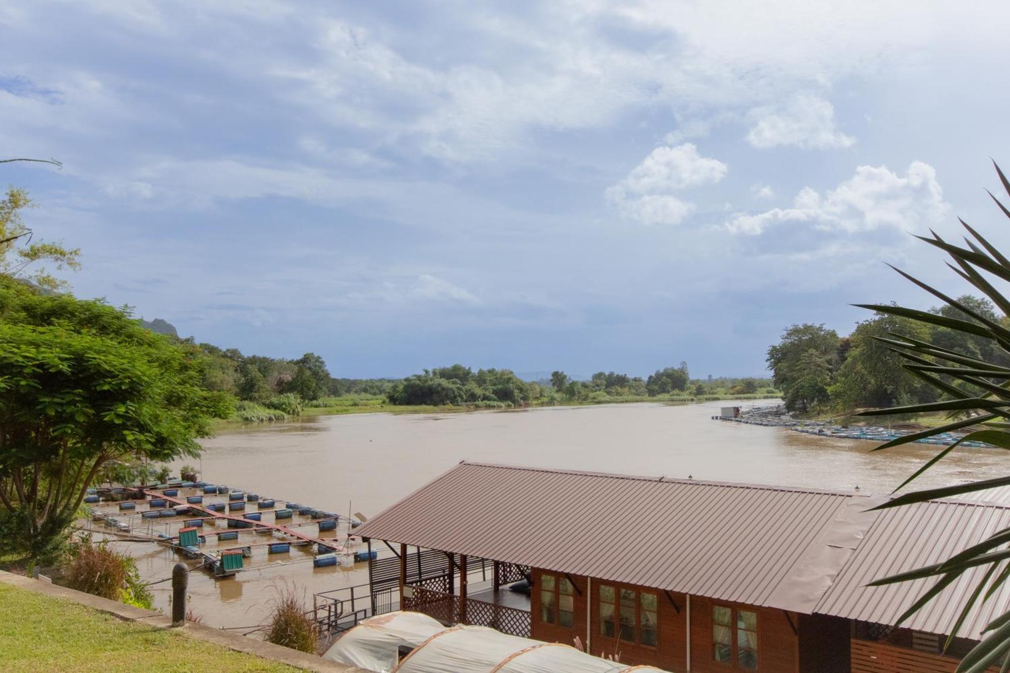Namsai Resort Kanchanaburi Eksteriør billede