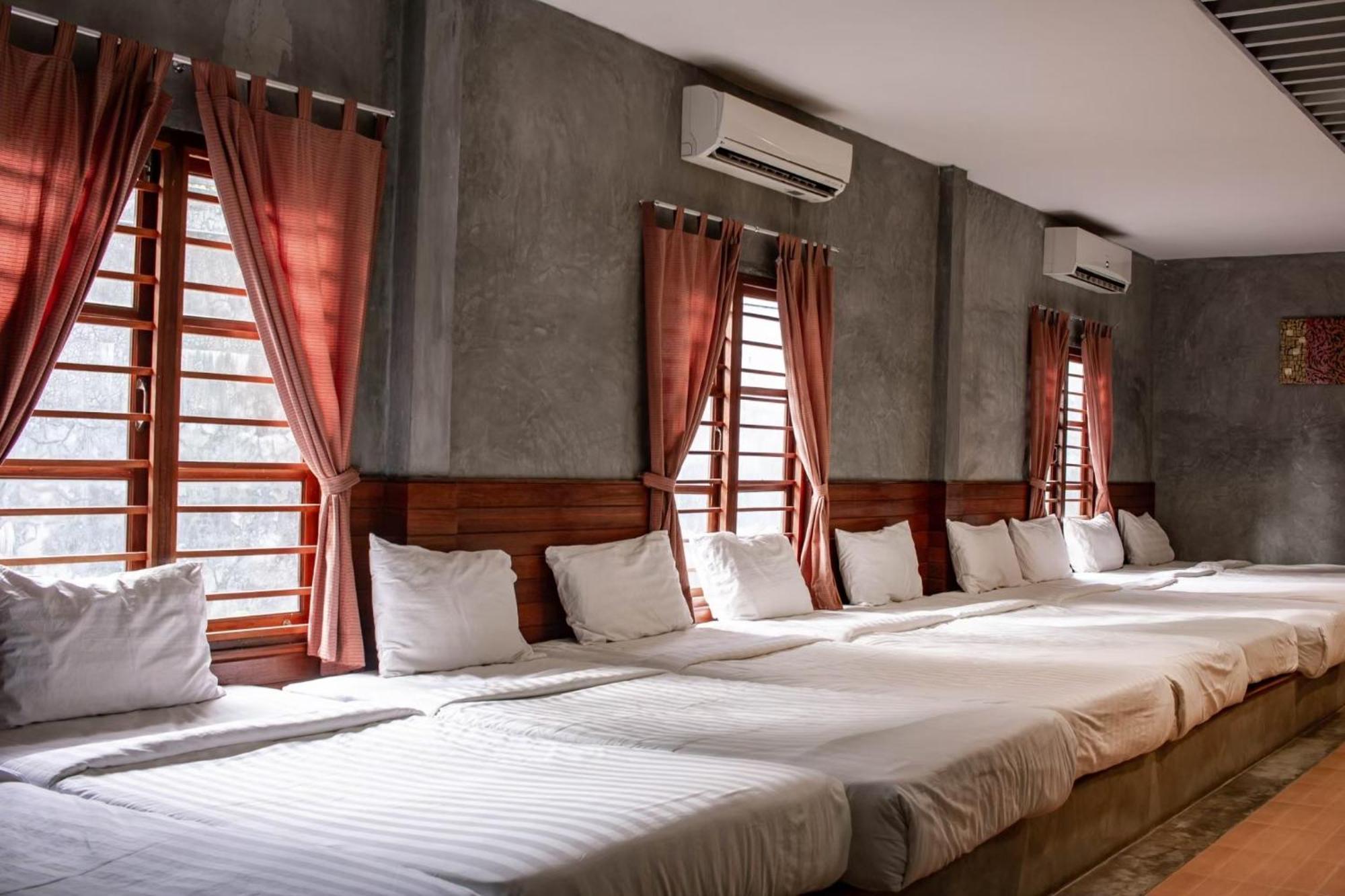 Namsai Resort Kanchanaburi Eksteriør billede