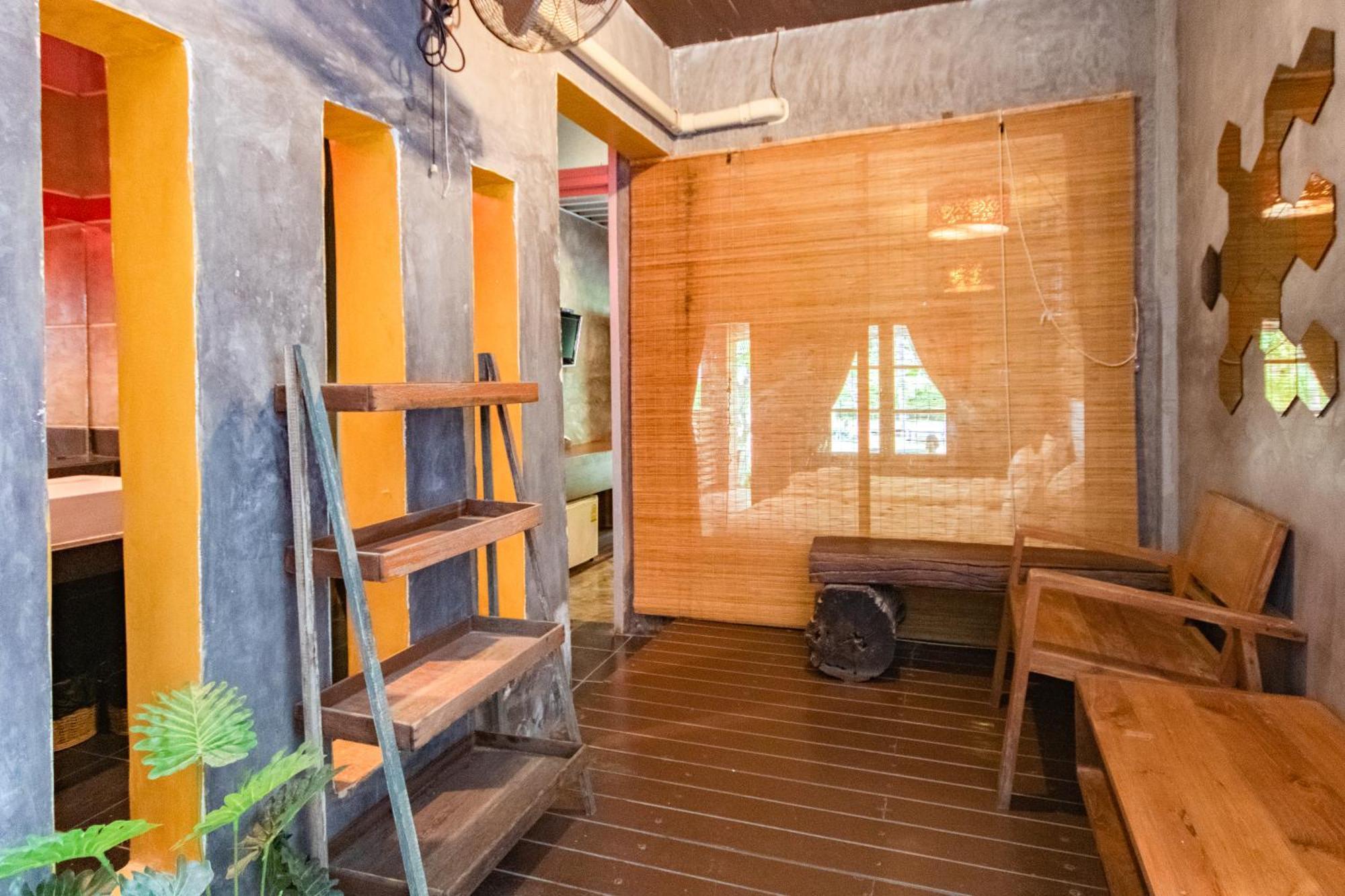 Namsai Resort Kanchanaburi Værelse billede